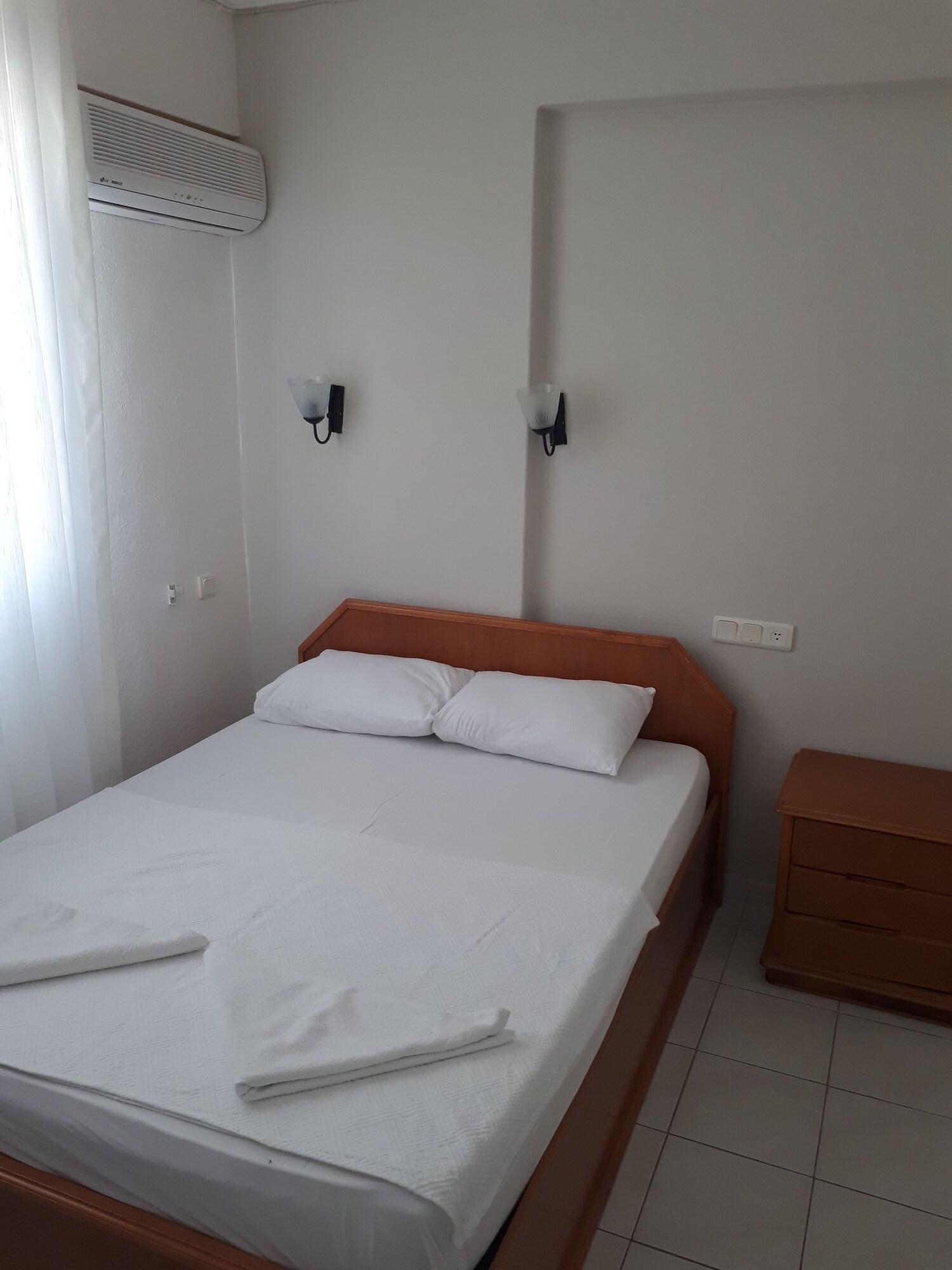 Everest Apart Hotel Oludeniz Exterior photo